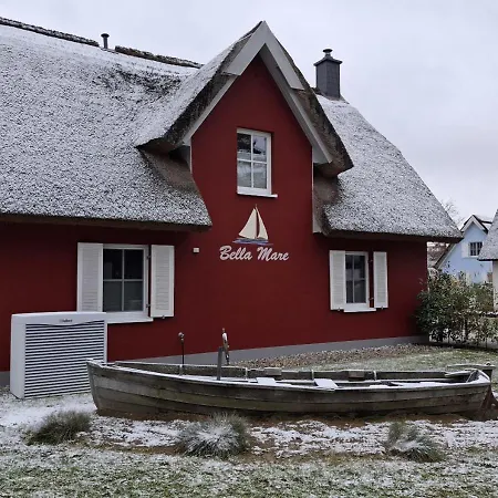 Modernes Reetdach-Ostseeferienhaus Bella Mare, Insel Usedom Mit Sauna, Kamin & Sonnenterrasse Zirchow Esterno foto