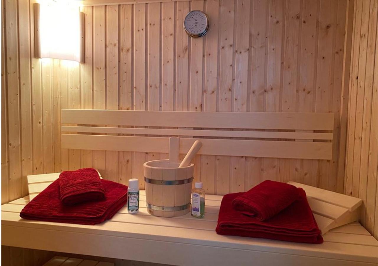 Apartment Modernes Reetdach-ostseeferienhaus Bella Mare, Insel Usedom Mit Sauna, Kamin & Sonnenterrasse *