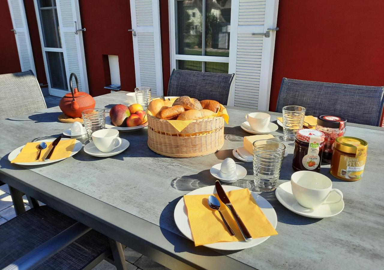 Modernes Reetdach-ostseeferienhaus Bella Mare, Insel Usedom Mit Sauna, Kamin & Sonnenterrasse *